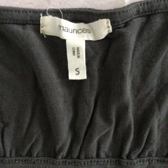 Maurices Gray Sleeveless Faux Wrap Top - Size Small - Picture 3 of 5
